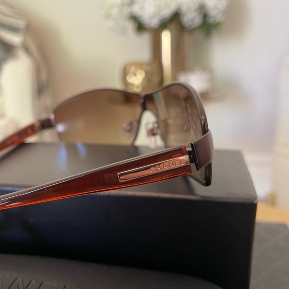 Chanel Sunglasses - Picture 6 of 8